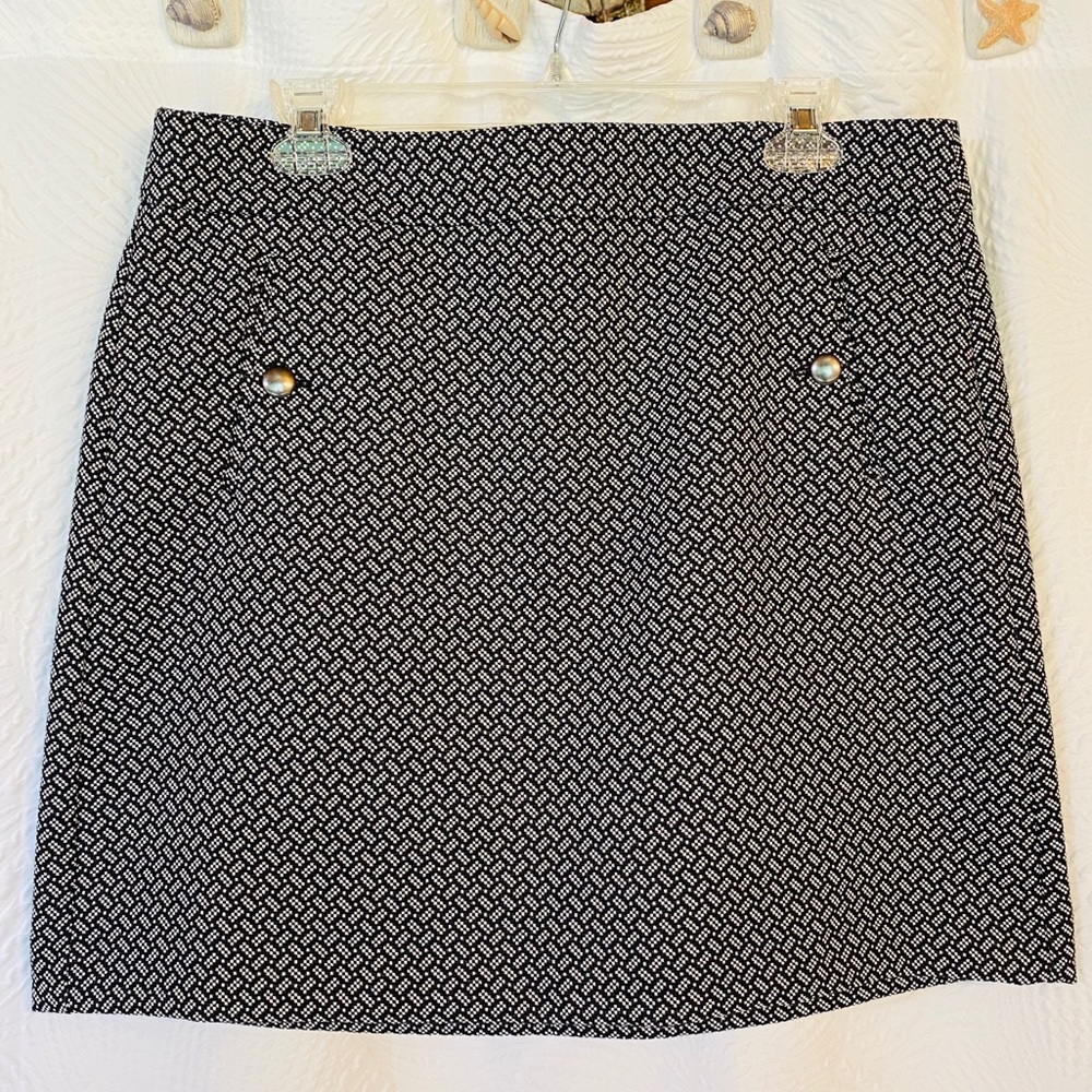 Loft skirt